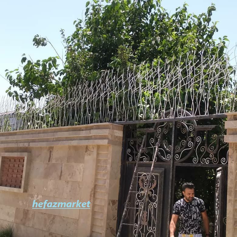 ساخت و نصب حفاظ دیواری شاخ گوزنی برای محوطه باغ ویلا