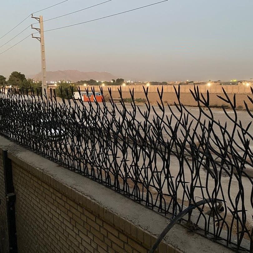 محافظ آهنی شاخ گوزنی