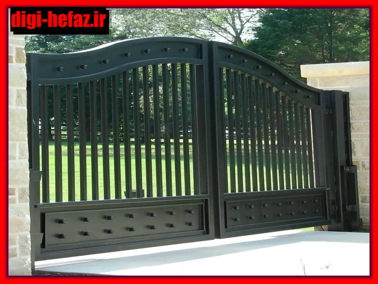 عوامل موثر بر قیمت درب حیاط و ویلایی: طراحی، مواد و ساختار