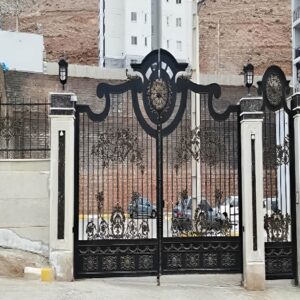 درب فرفورژه مدل لادن با طراحی کلاسیک
