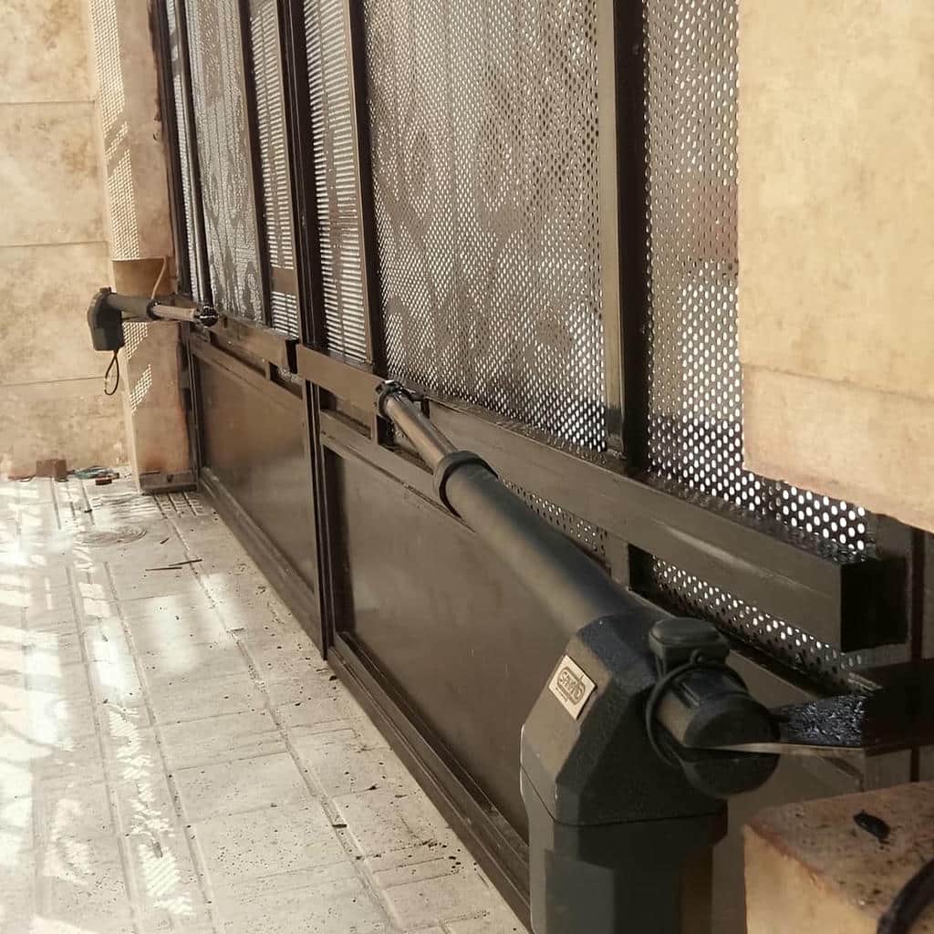 نصب جک درب پارکینگ اتوماتیک در قائمشهر نصب جک درب پارکینگ اتوماتیک در قائمشهر