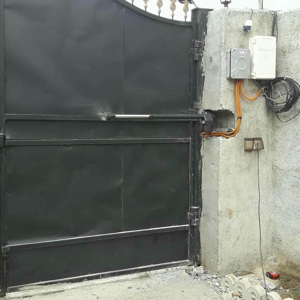 نصب جک پارکینگ درب کشویی در بندر انزلی