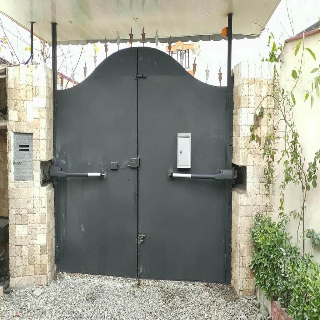 نصب جک درب پارکینگ اتوماتیک در فردیس کرج
