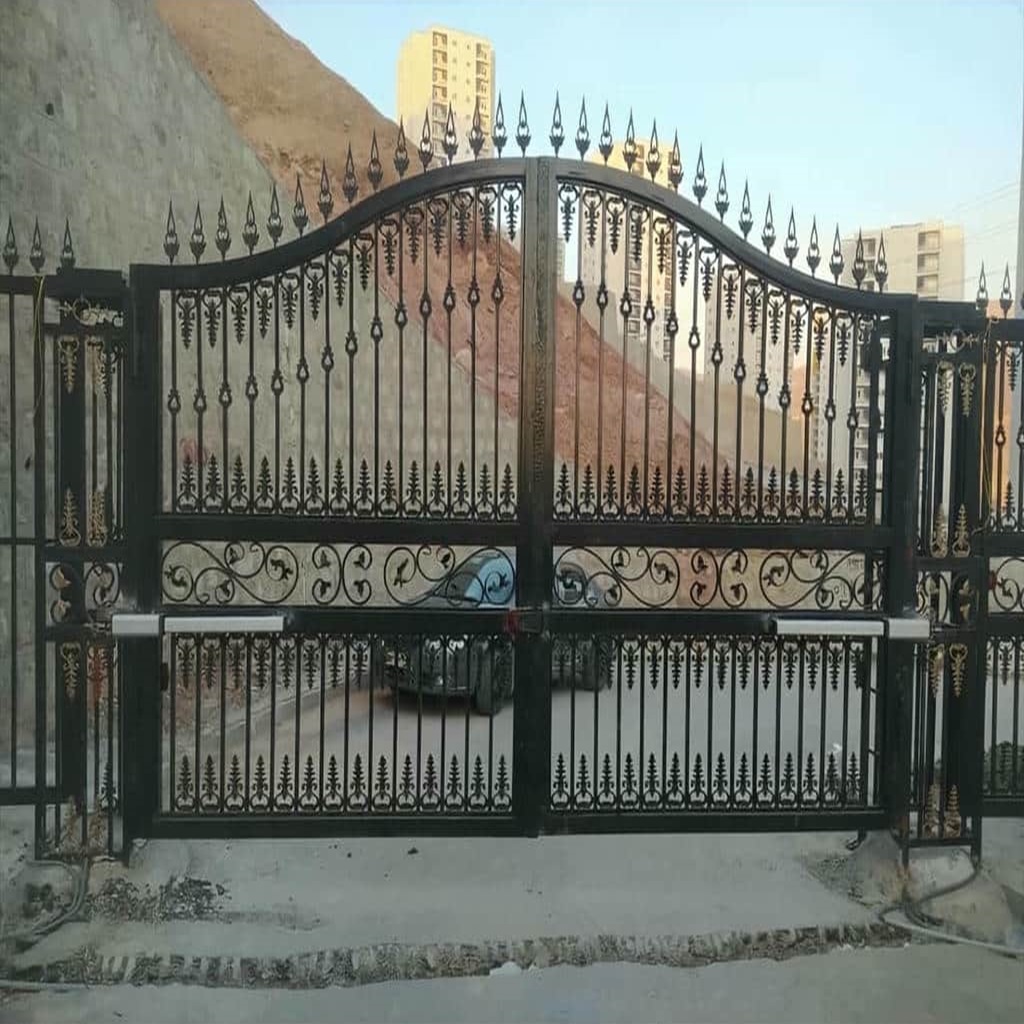 نصب جک درب پارکینگ تنظیم برد در چابهار
