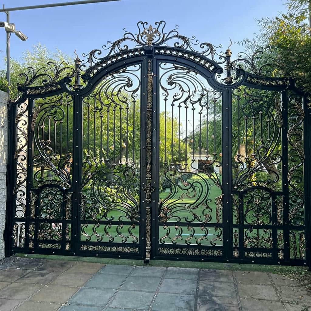 کارخانه درب حیاط یراق تقویت شده در لواسان