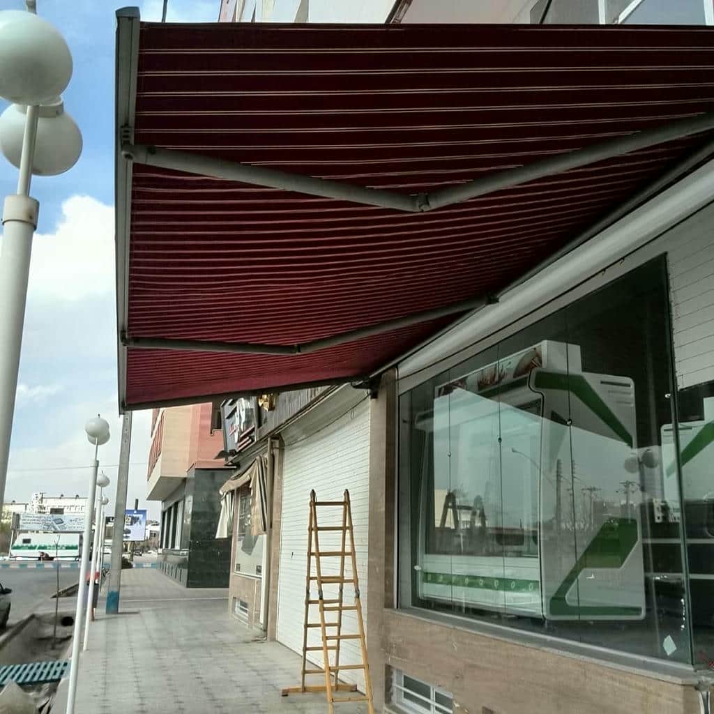 کارخانه سایبان برقی بازویی اتوماتیک یراق‌آلات استاندارد در رفسنجان