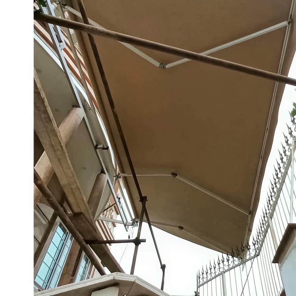 فروش سایبان برقی بازویی اتوماتیک مقاوم در برابر UV در رشت