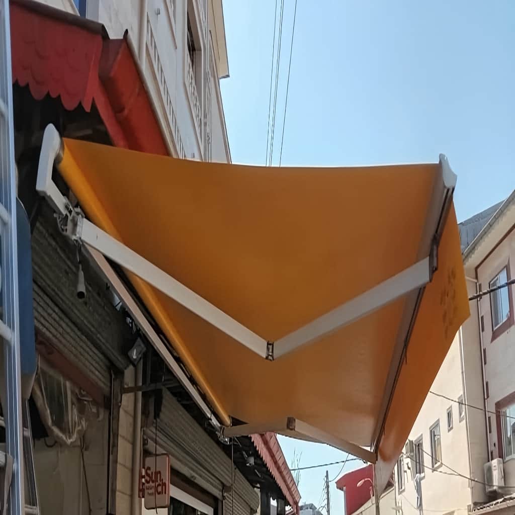 خرید سایبان برقی بازویی اتوماتیک موتور قدرتمند در بندر بوشهر