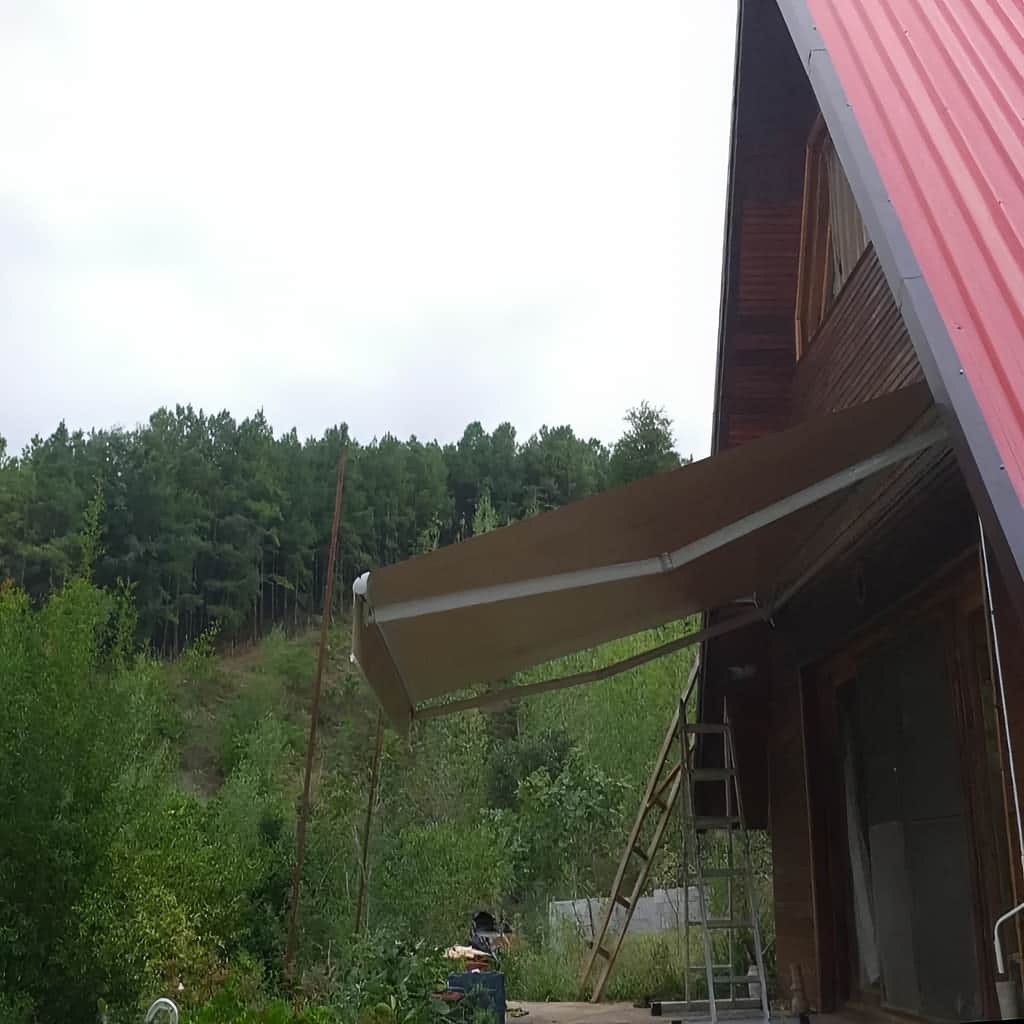 نصب سایبان برقی بازویی اتوماتیک مقاوم در برابر UV در زاهدان نصب سایبان برقی بازویی اتوماتیک مقاوم در برابر UV در زاهدان