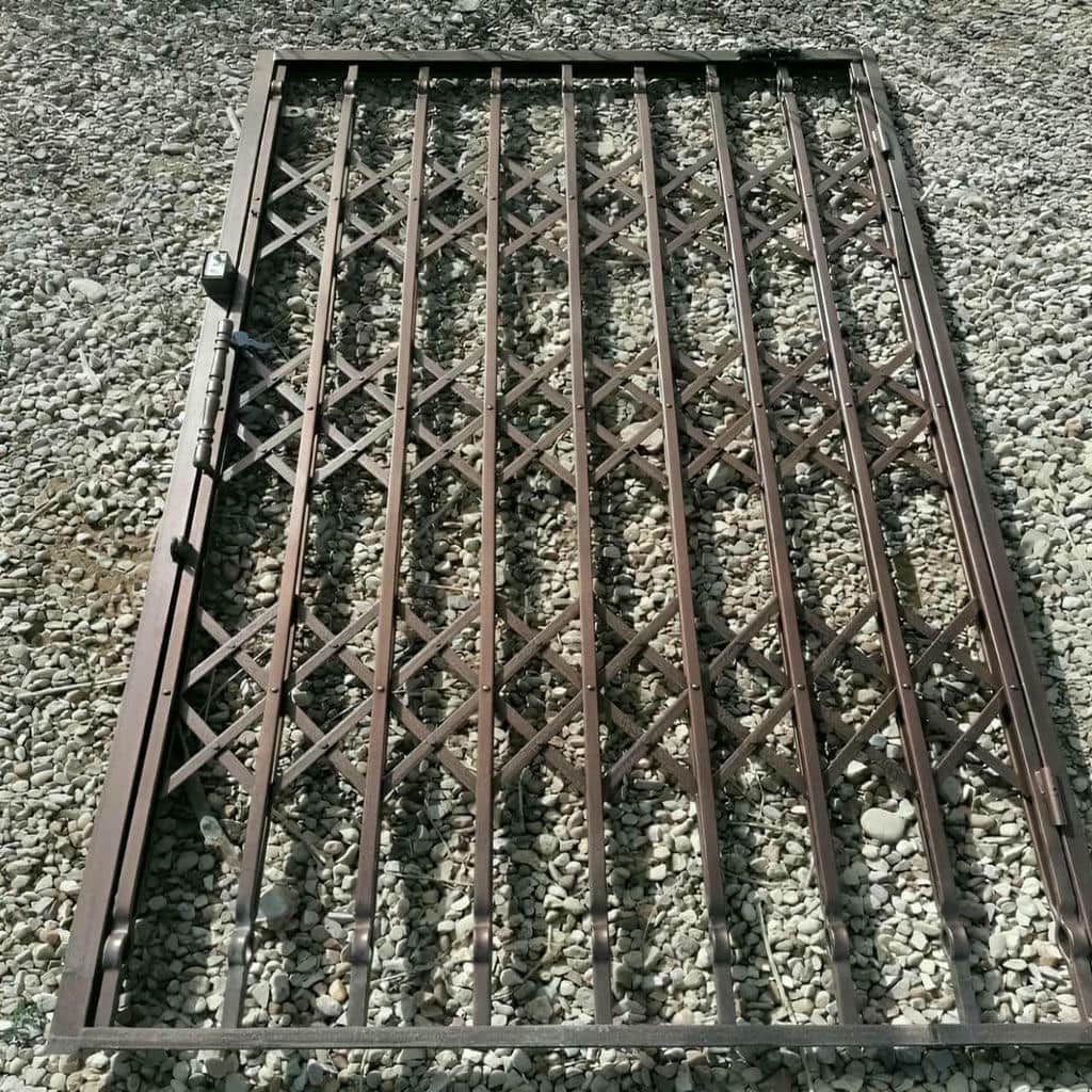 کارخانه درب آکاردئونی رنگ مقاوم در یاسوج