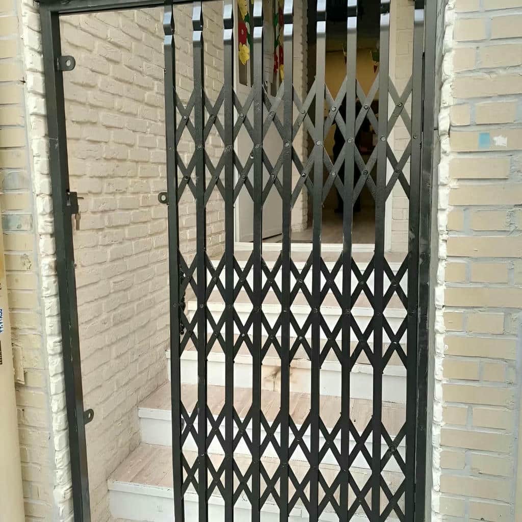 خرید درب آکاردئونی دوگل در تبریز