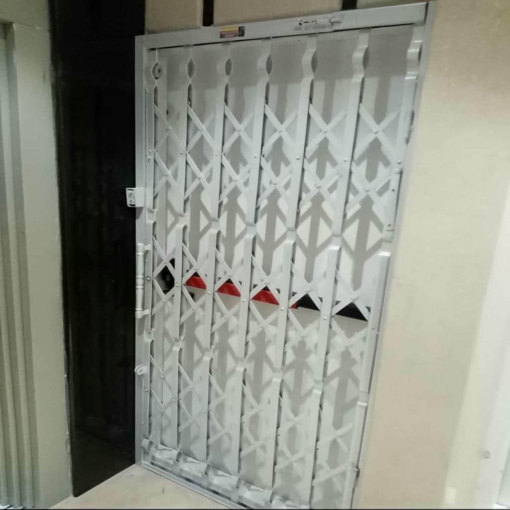 خرید درب آکاردئونی دوگل در بیرجند
