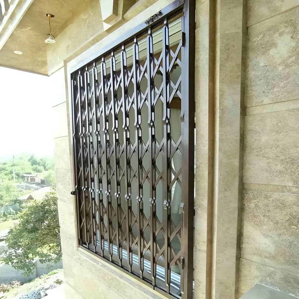 کارخانه درب آکاردئونی پروفیل تقویت شده در نوشهر