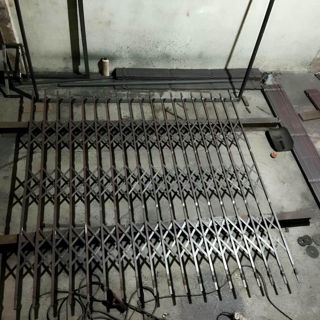 کارخانه درب آکاردئونی قفل ضدبرش در کیش