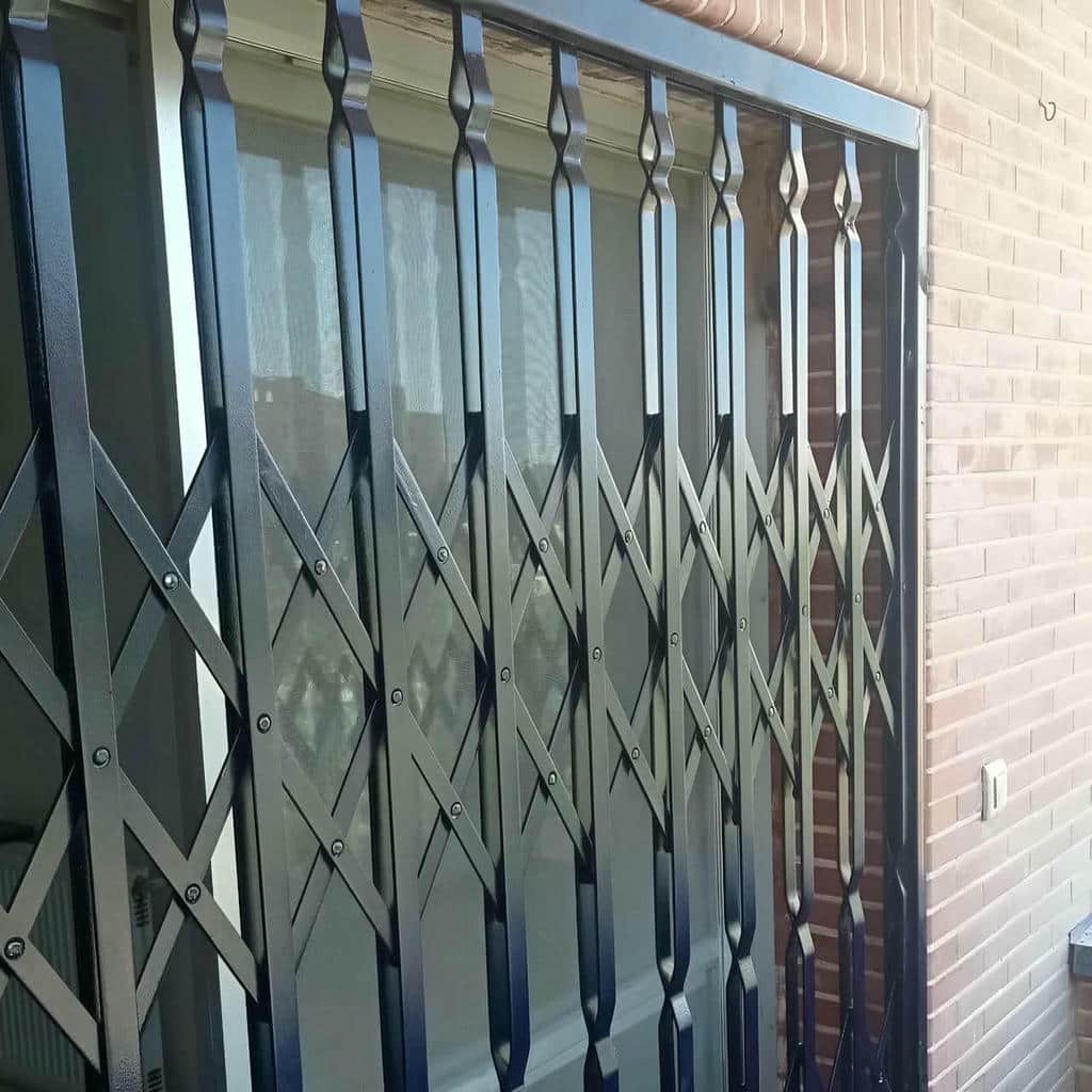 فروش درب آکاردئونی تمام گل در ارومیه