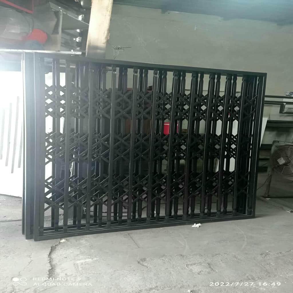 قیمت درب آکاردئونی سه گل در زاهدان