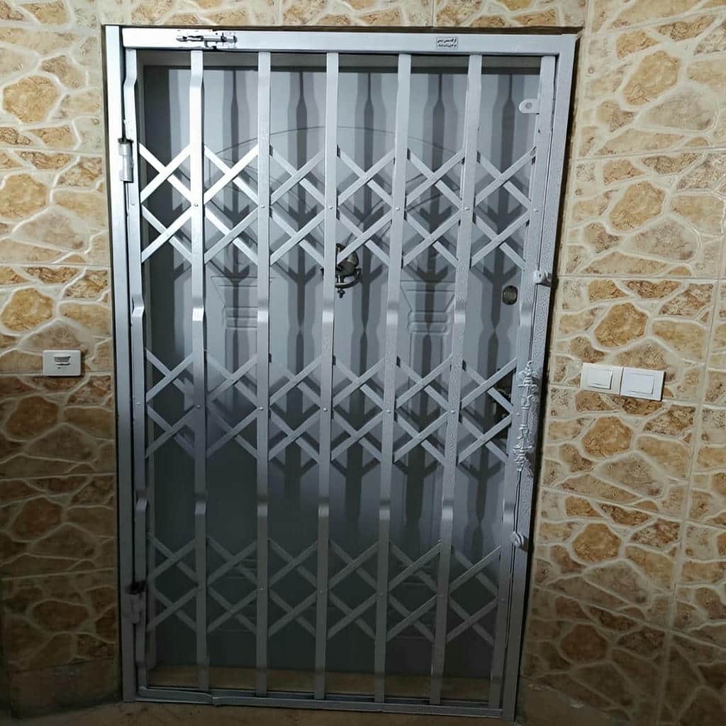 قیمت درب آکاردئونی سه گل در دماوند