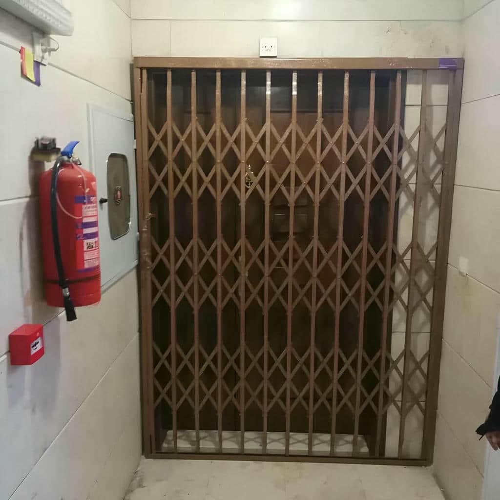 قیمت درب آکاردئونی سه گل در بندر دیلم