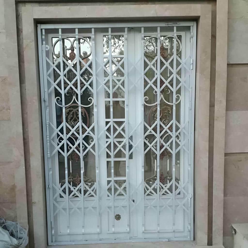 قیمت درب آکاردئونی سه گل در گرگان