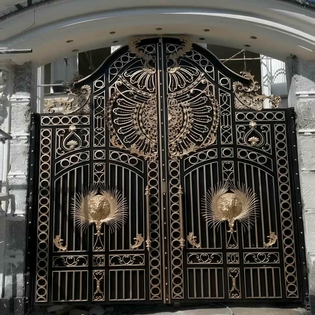 قیمت درب حیاط فرفورژه کلاسیک در بندرعباس