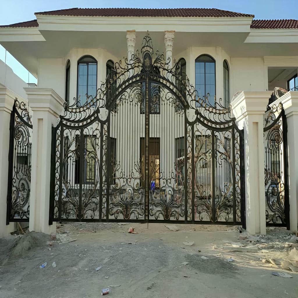 خرید درب حیاط فلزی تجاری در شیراز