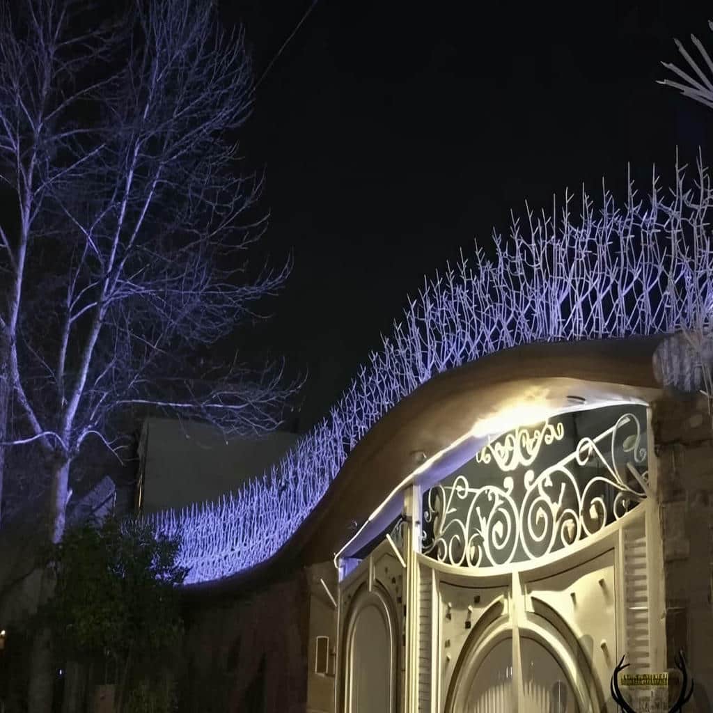 نصب حفاظ شاخ گوزنی دیوار ساختمان در استان خوزستان