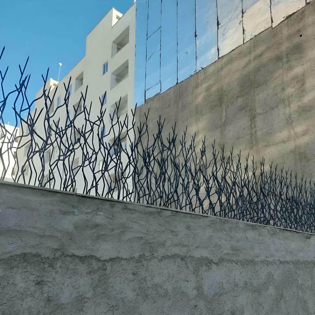 خرید حفاظ شاخ گوزنی دیوار ساختمان در اصفهان