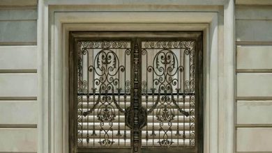 درب حیاط در آبادان
