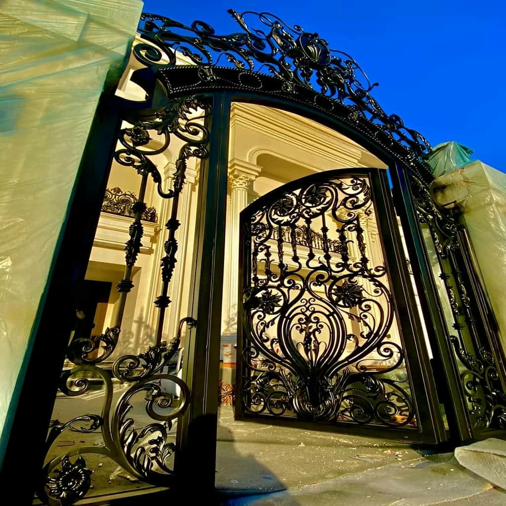 خرید درب حیاط مدرن مینیمال در قم