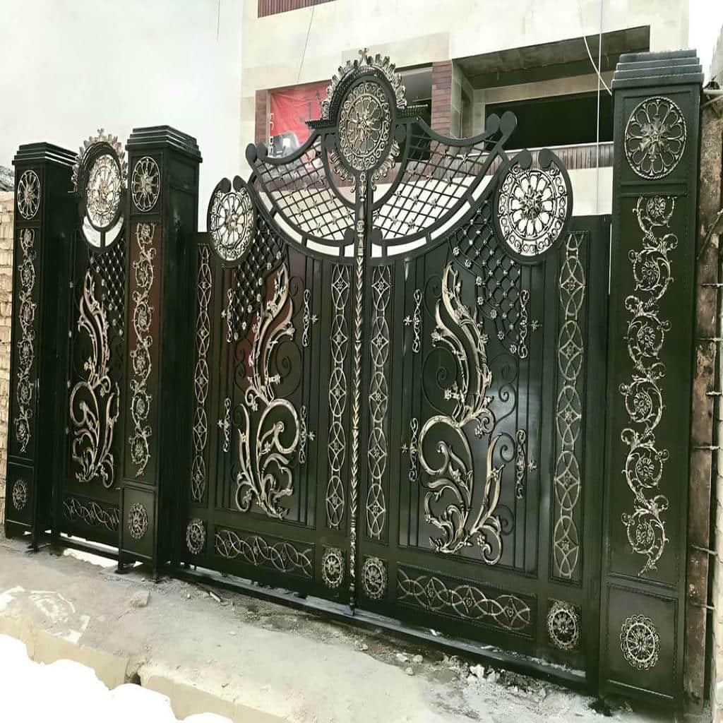 نصب درب حیاط پروفیل سنگین در یاسوج