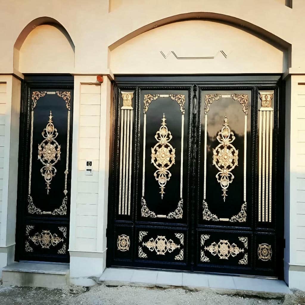نصب درب حیاط پروفیل سنگین در اراک