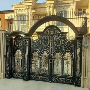 درب حیاط در عظیمیه کرج