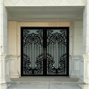 درب حیاط در قزوین