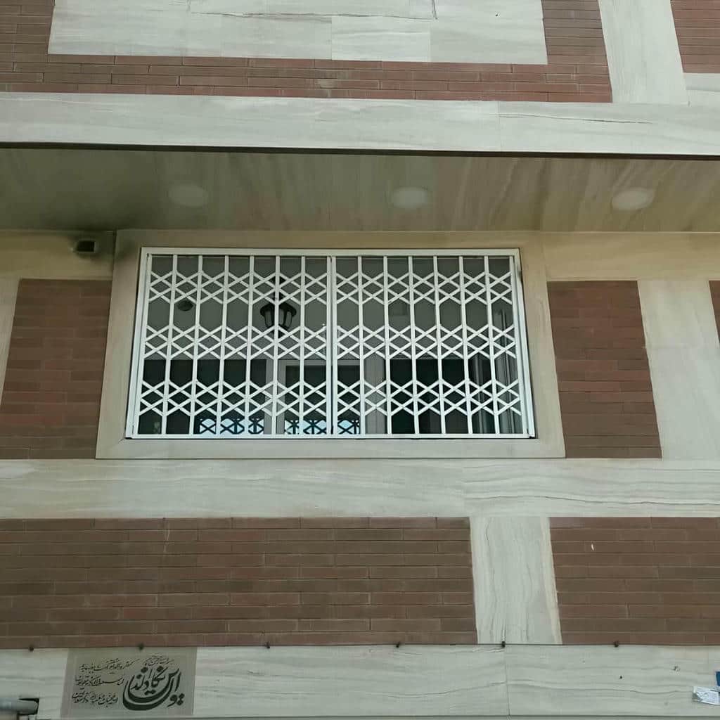 نصب حفاظ پنجره لوکس در کرمان