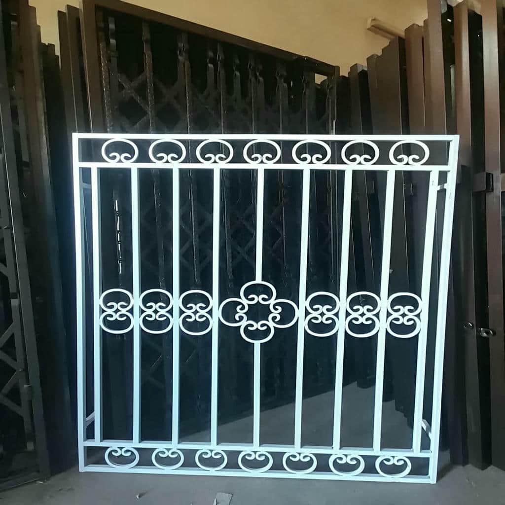 فروش حفاظ پنجره آهنی در ارومیه