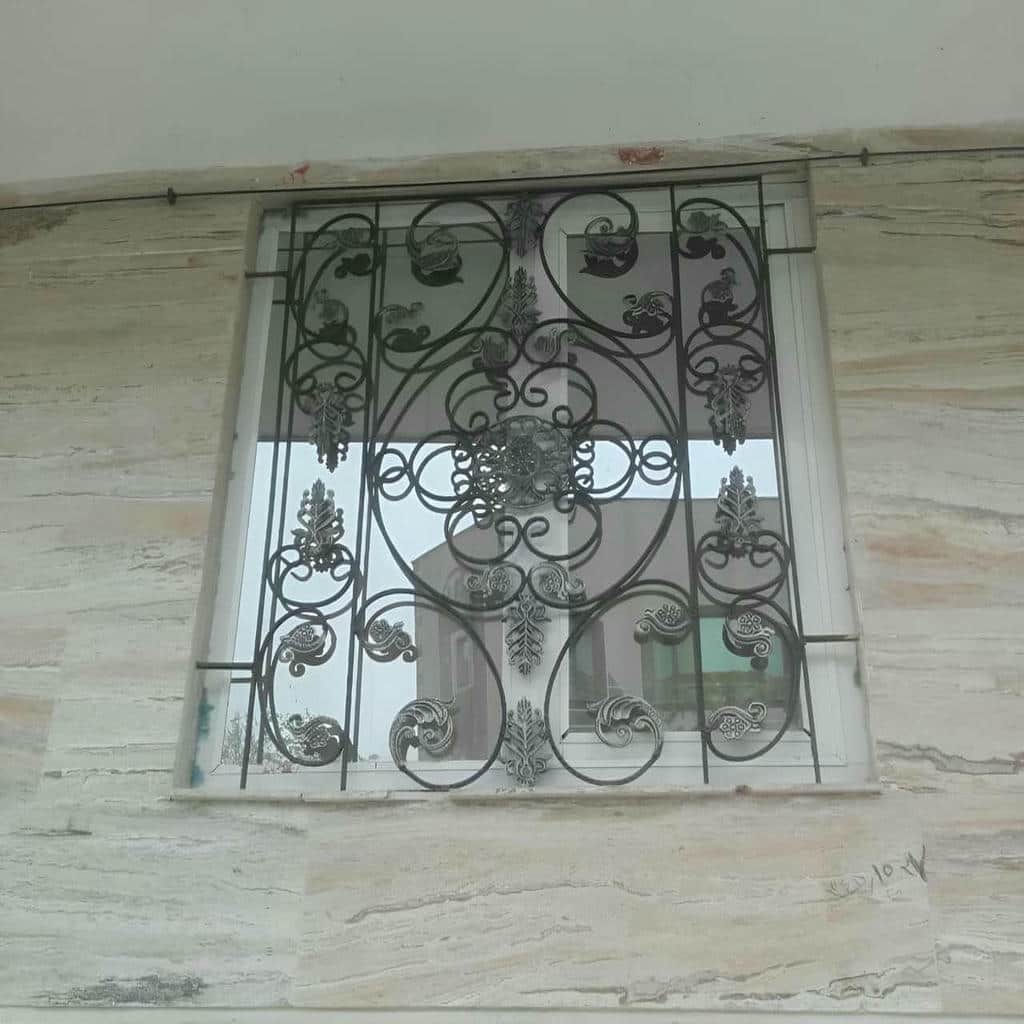 نصب حفاظ پنجره ساده در اراک