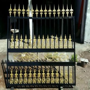 حفاظ پنجره در عظیمیه کرج