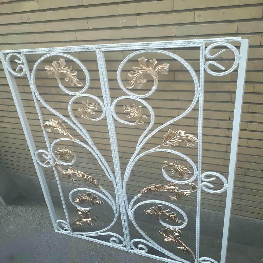 نصب حفاظ پنجره مدرن در کمال شهر