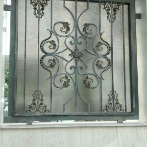 حفاظ پنجره در پرند