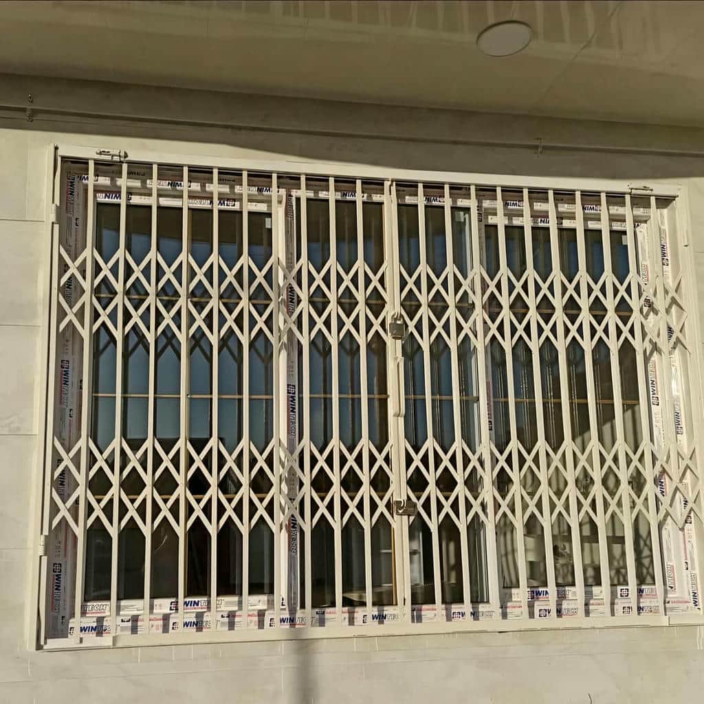 نصب حفاظ پنجره مدرن در ملارد نصب حفاظ پنجره مدرن در ملارد