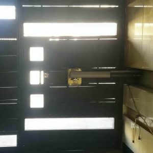 جک درب پارکینگ در شیراز