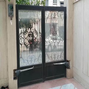 جک درب پارکینگ در فیروزکوه