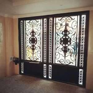 جک پارکینگ در بندر انزلی
