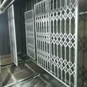 درب آکاردئونی در کیش
