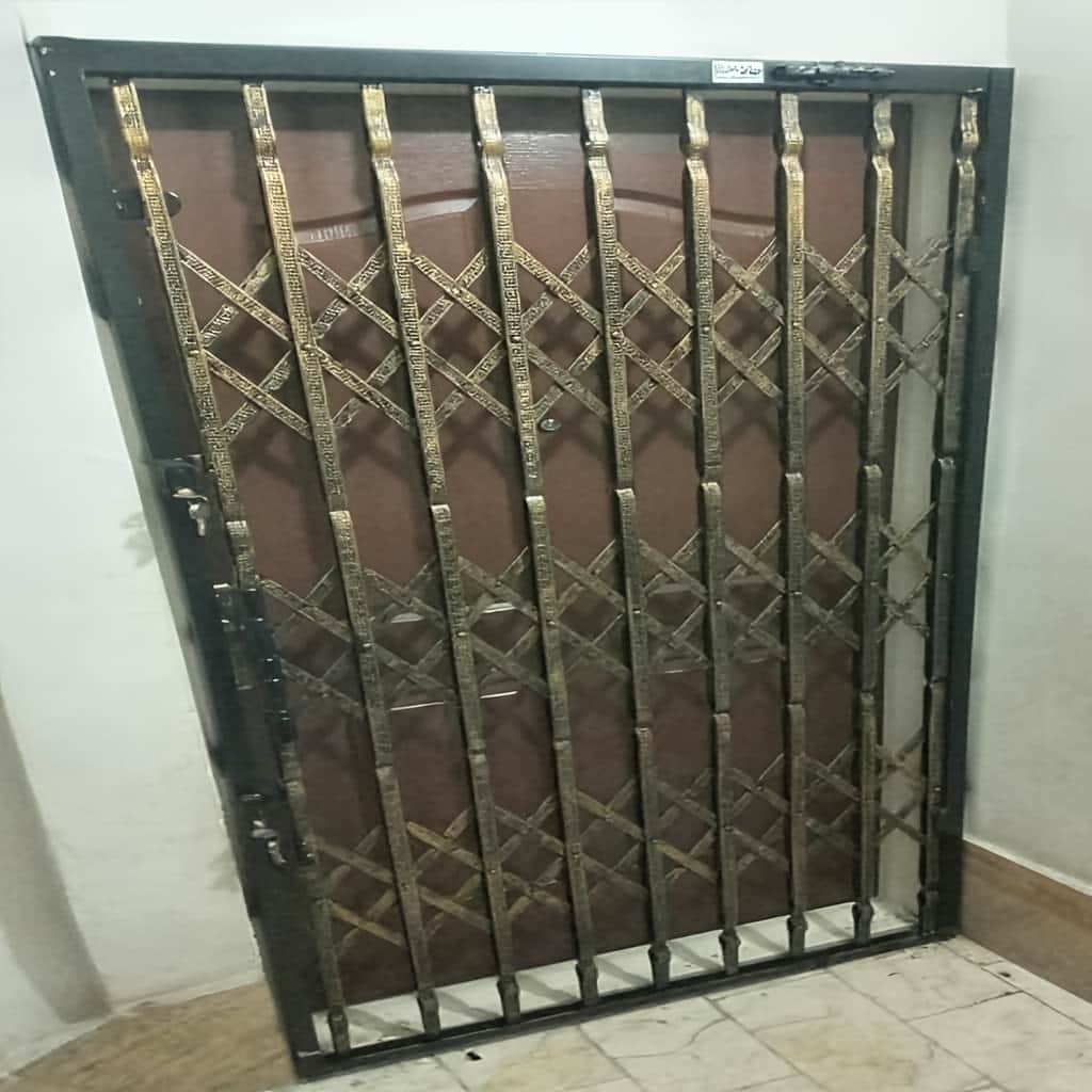 سفارش حفاظ آکاردئونی کم جا راهرو با ریل مقاوم