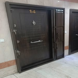 درب آکاردئونی مشکی طلایی 14 مدل اجرایی