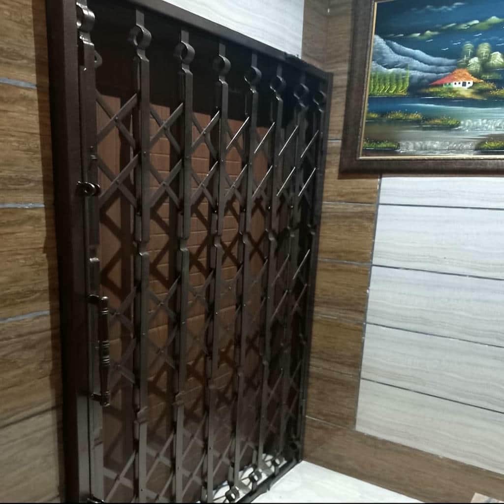 حفاظ خانه زمان سفر با قفل