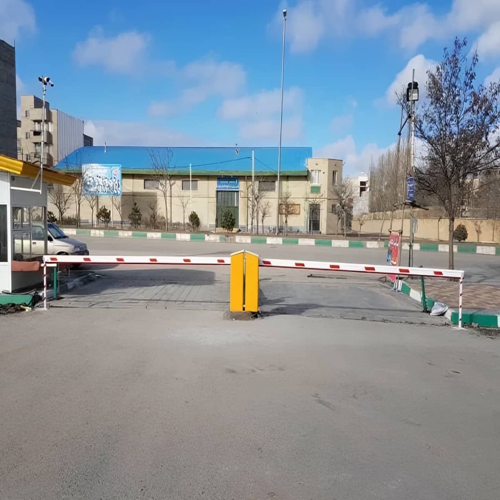 سیستم کنترل تردد خودرو با کارت خوان و تگ RFID