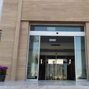 10 طرح اپراتور درب شیشه ای کشویی مدرن