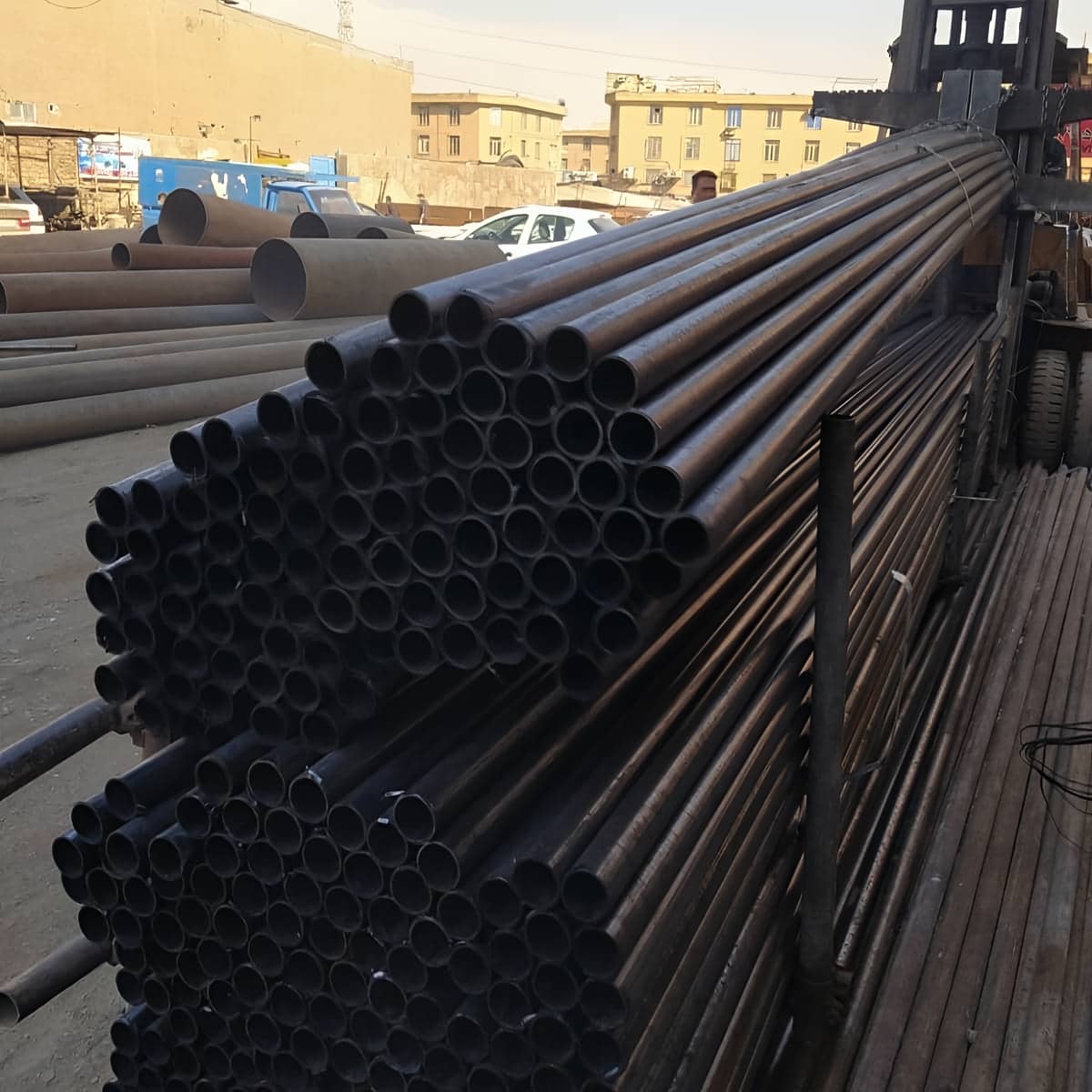 داربست حفاظتی و ایمنی با جان پناه لبه کار داربست حفاظتی و ایمنی با جان پناه لبه کار